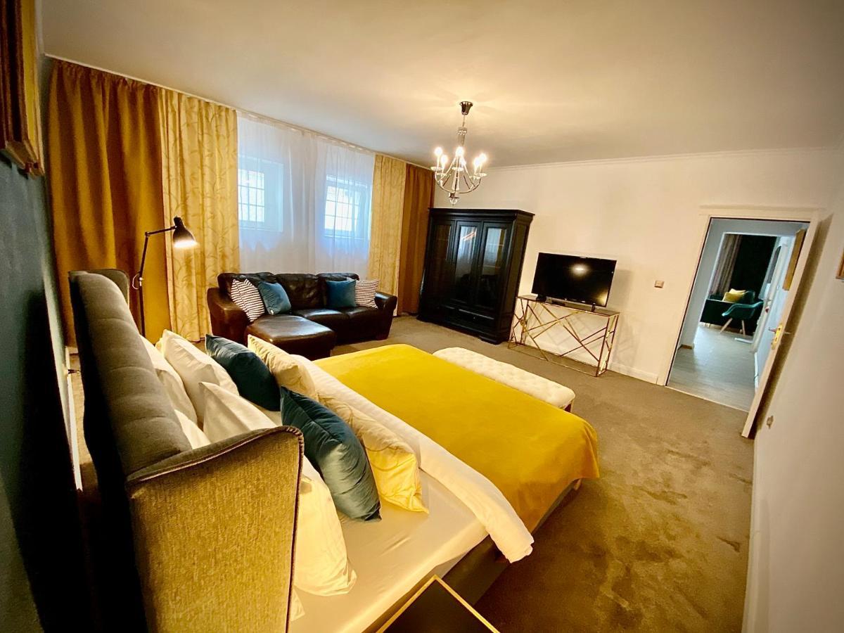 Sarada Boutique Luxury Apartment Deva