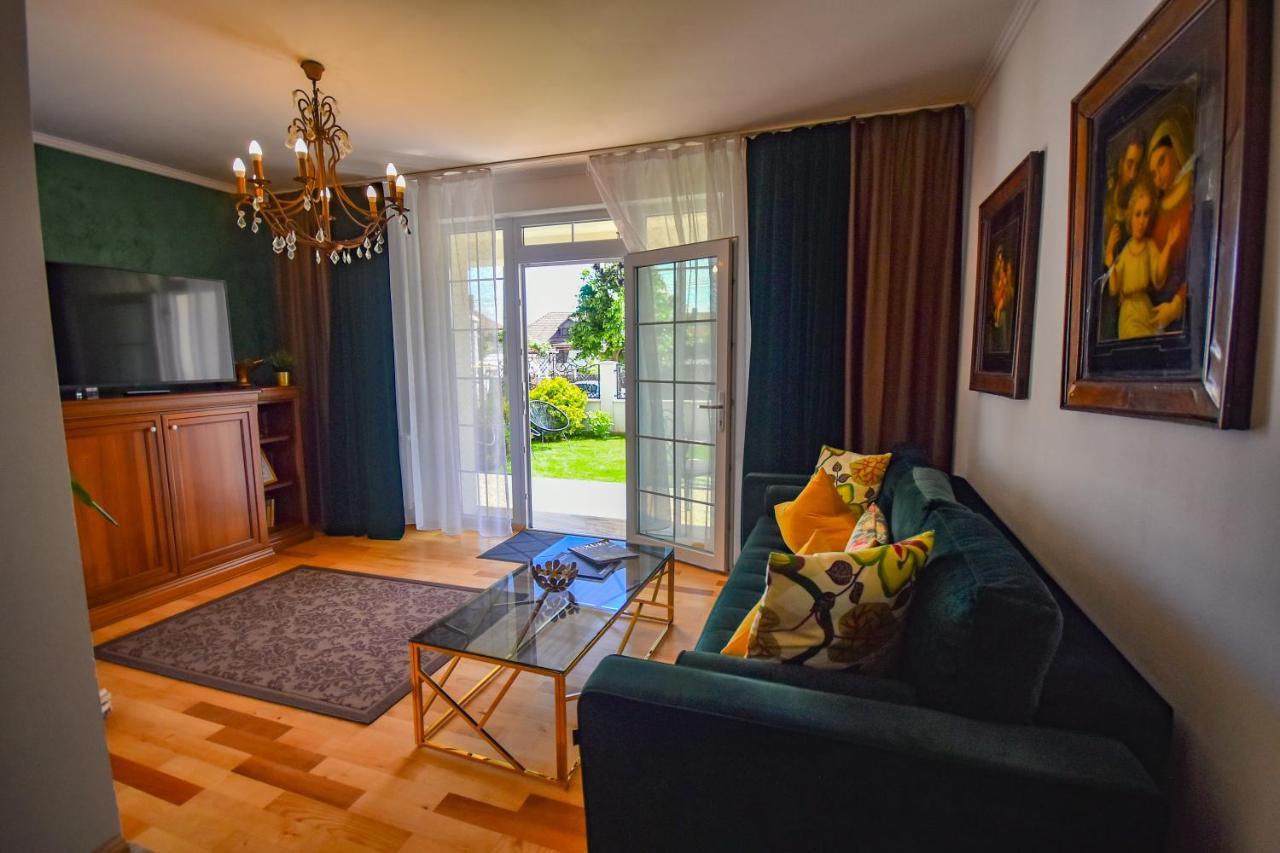 Apartment Sarada Boutique Luxury *