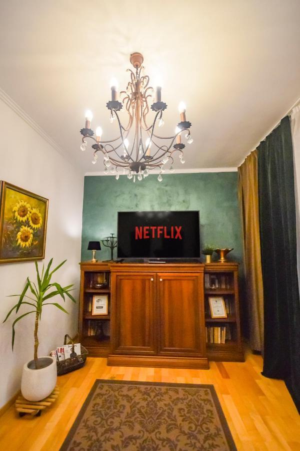 Apartment Sarada Boutique Luxury *